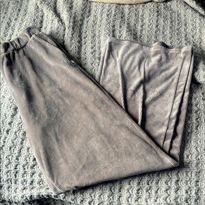 Vuori Haven Pants in Graphite